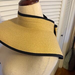 Foldable Straw Sun Hat with Black Edge and Open Crown WONT MESS HAIRDO!